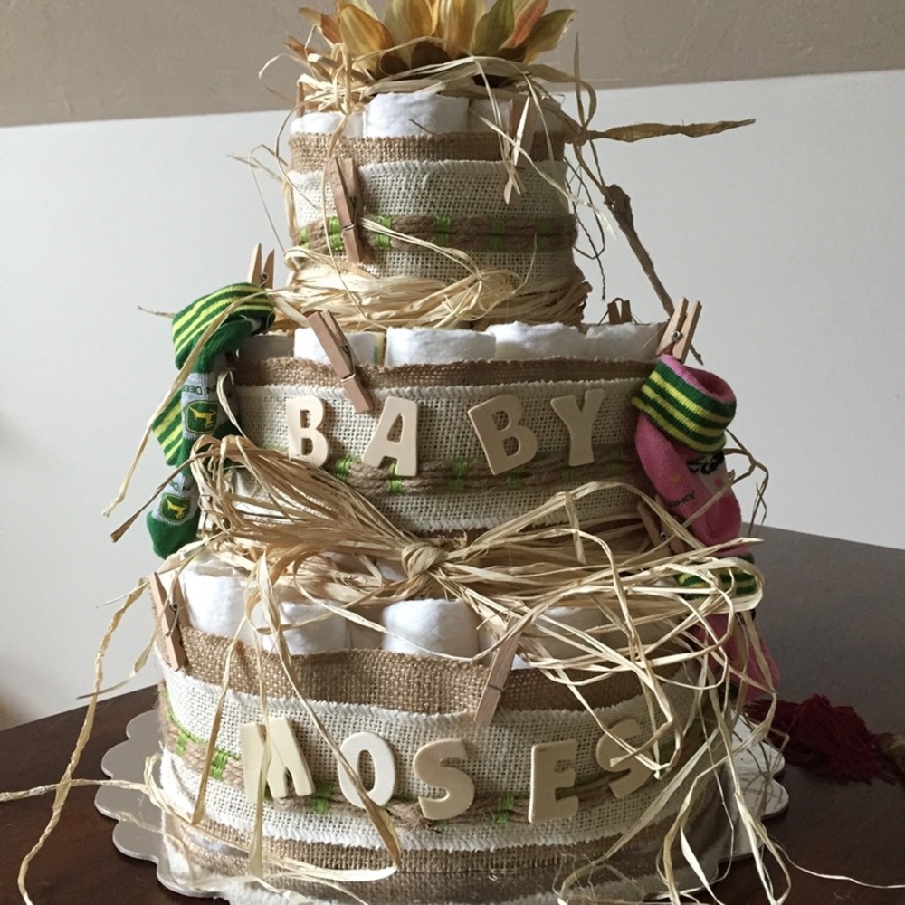 Diaper cakes